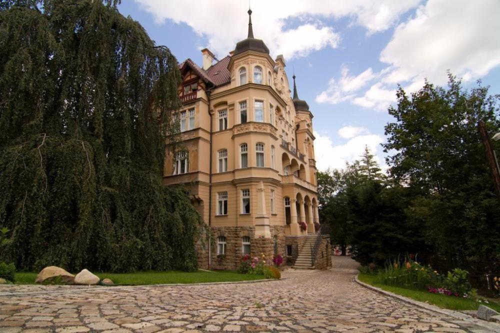 Apartmany Vila Liberty Karlsbad Exterior foto